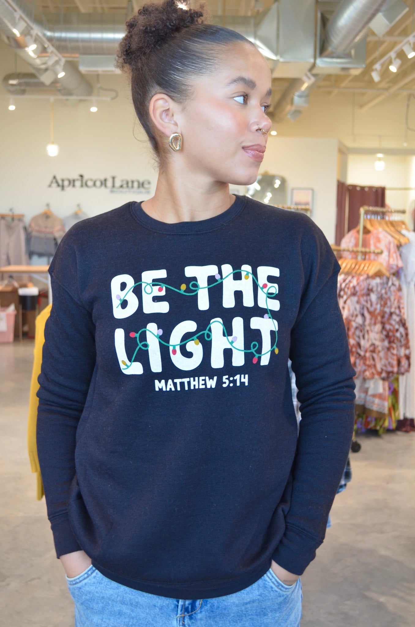 Be The Light Graphic Sweatshirt