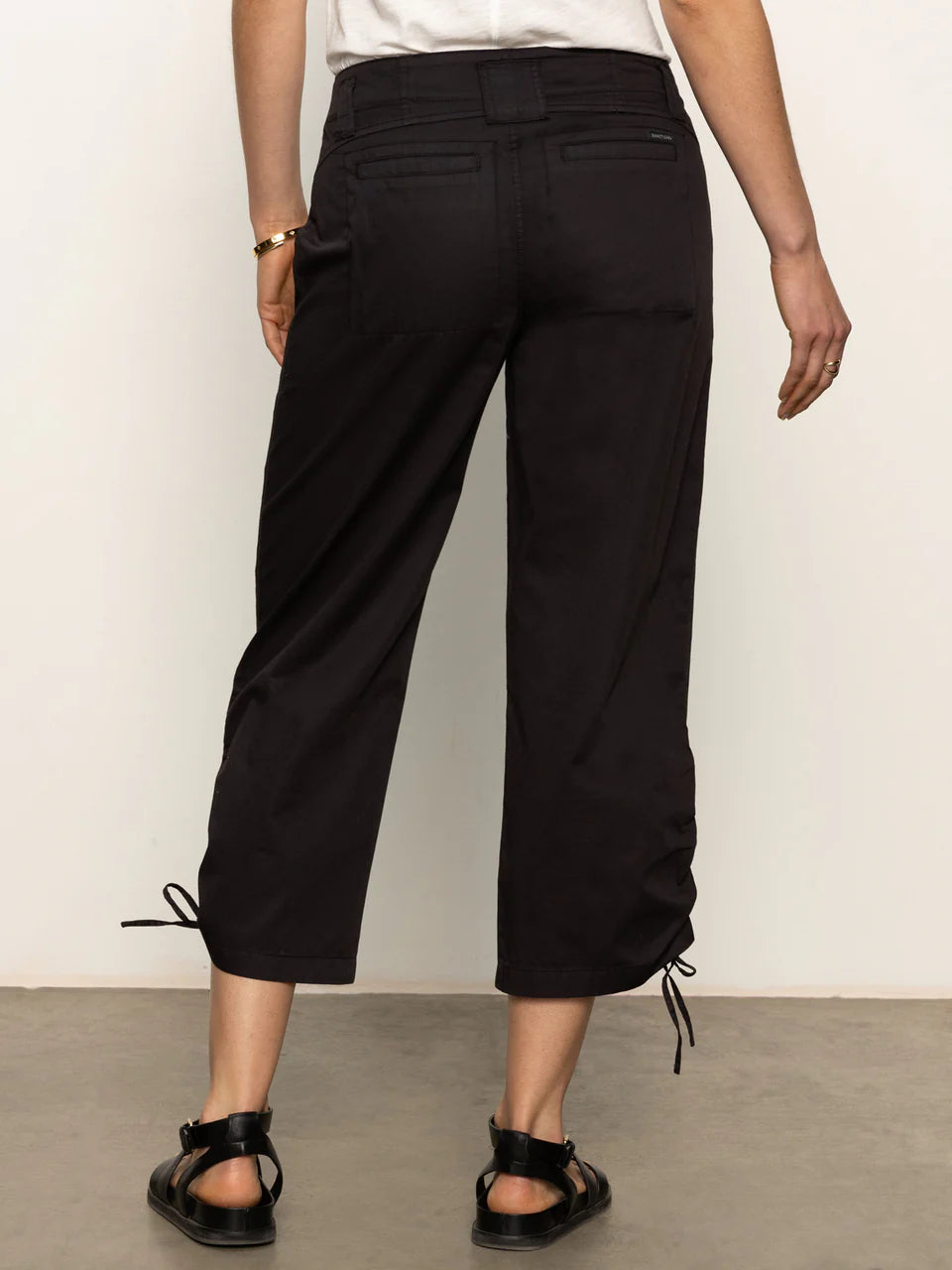 Sanctuary | Utility Capri