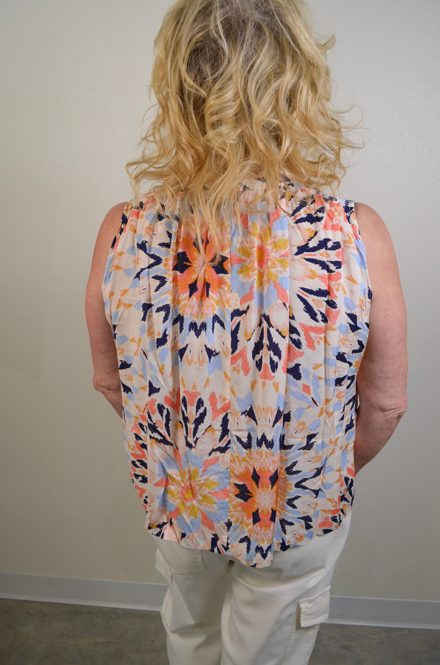 Elan | Bright & Breezy Sleeveless Kaleidoscope Top