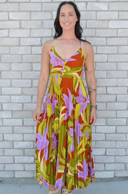 Astr | Blythe Floral Plisse Midi Dress