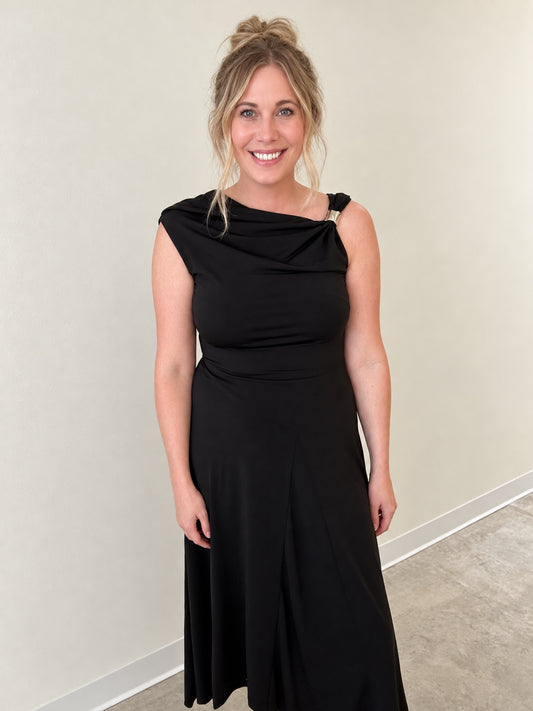Main Event Midi Dress