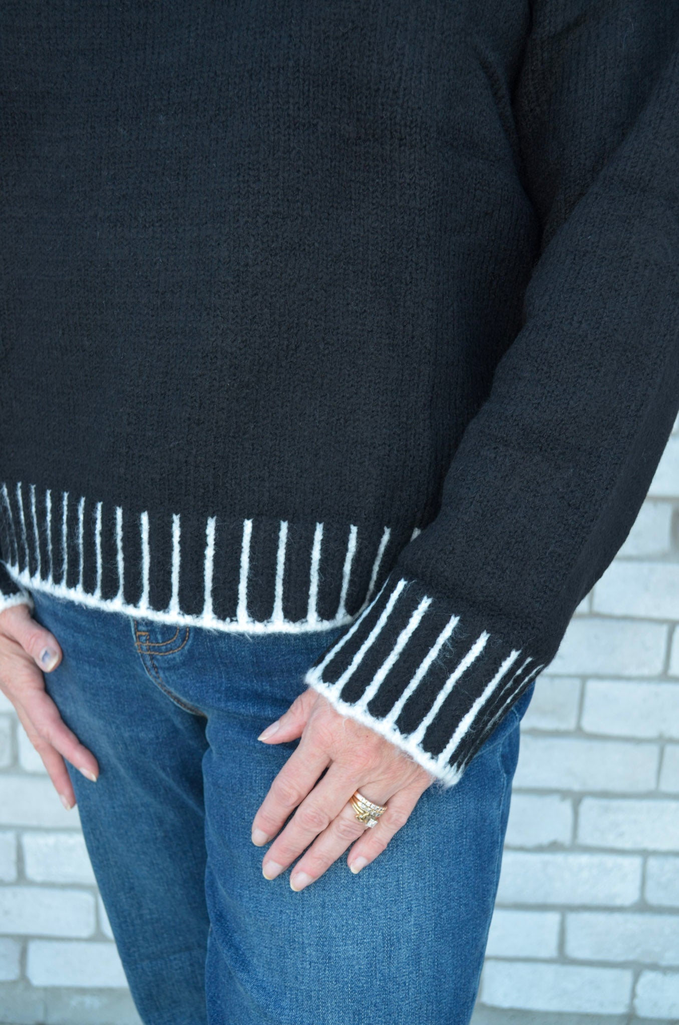 Elan Valma Sweater