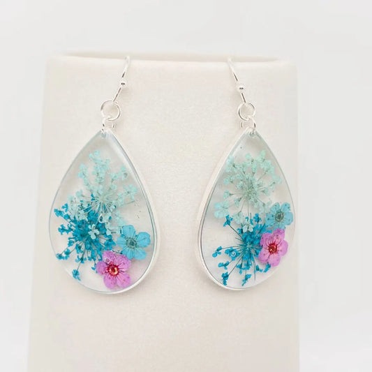Queen Anne's Lace & Daffodil Flowers Teardrop Earrings