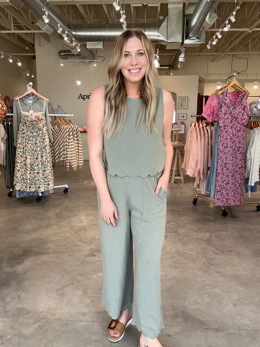 Linen Blend Scalloped Hem Pants