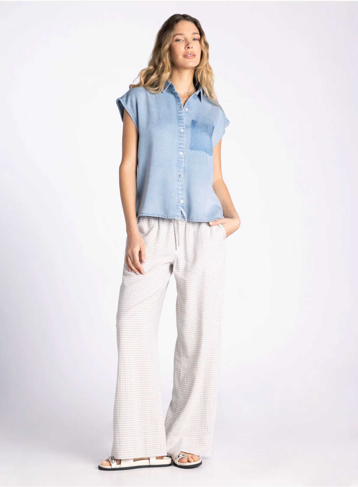 Thread & Supply | Pike Place Top